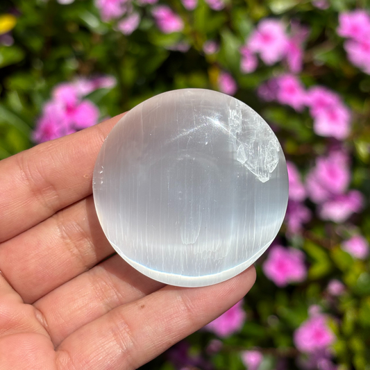 Selenite Round Palm Stone