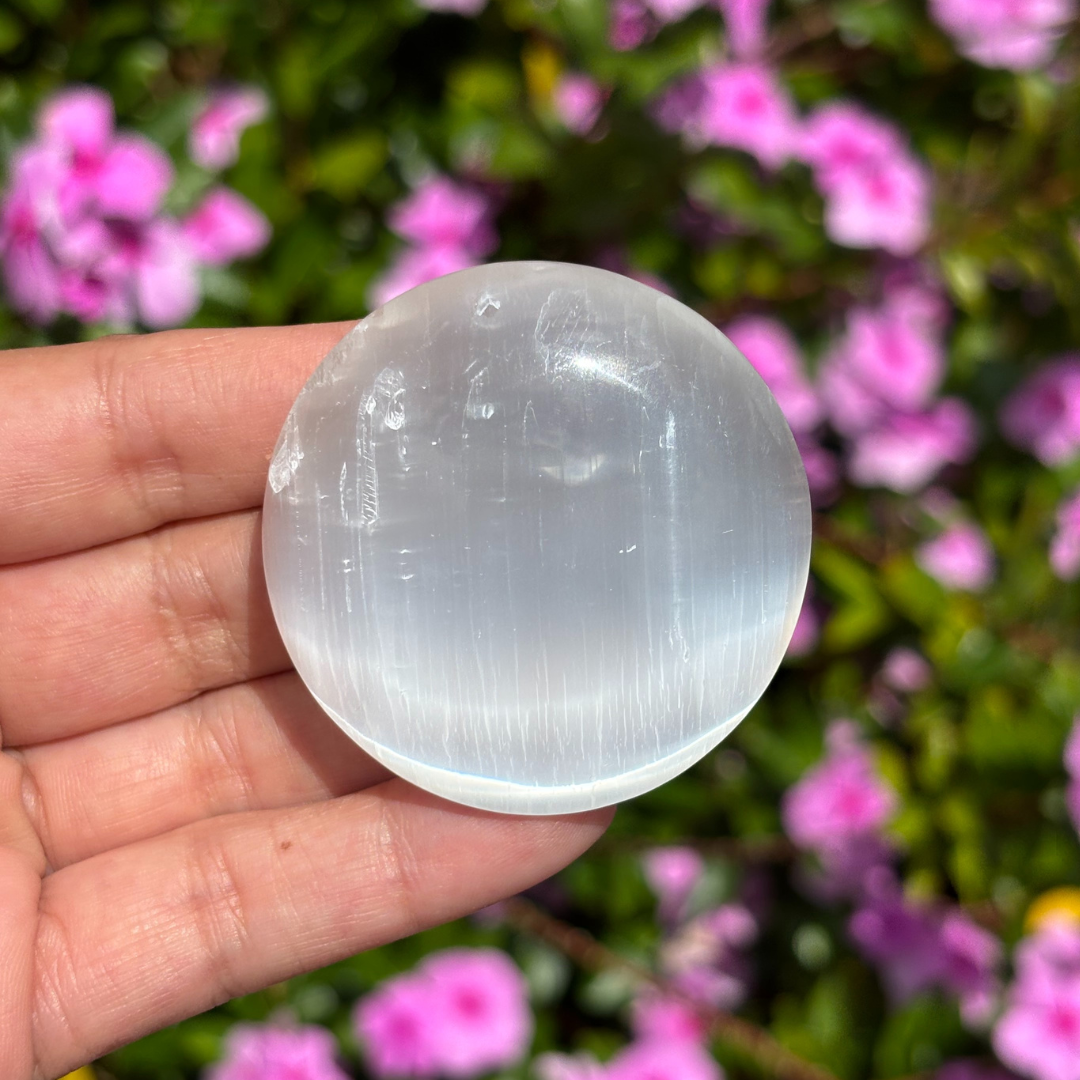 Selenite Round Palm Stone